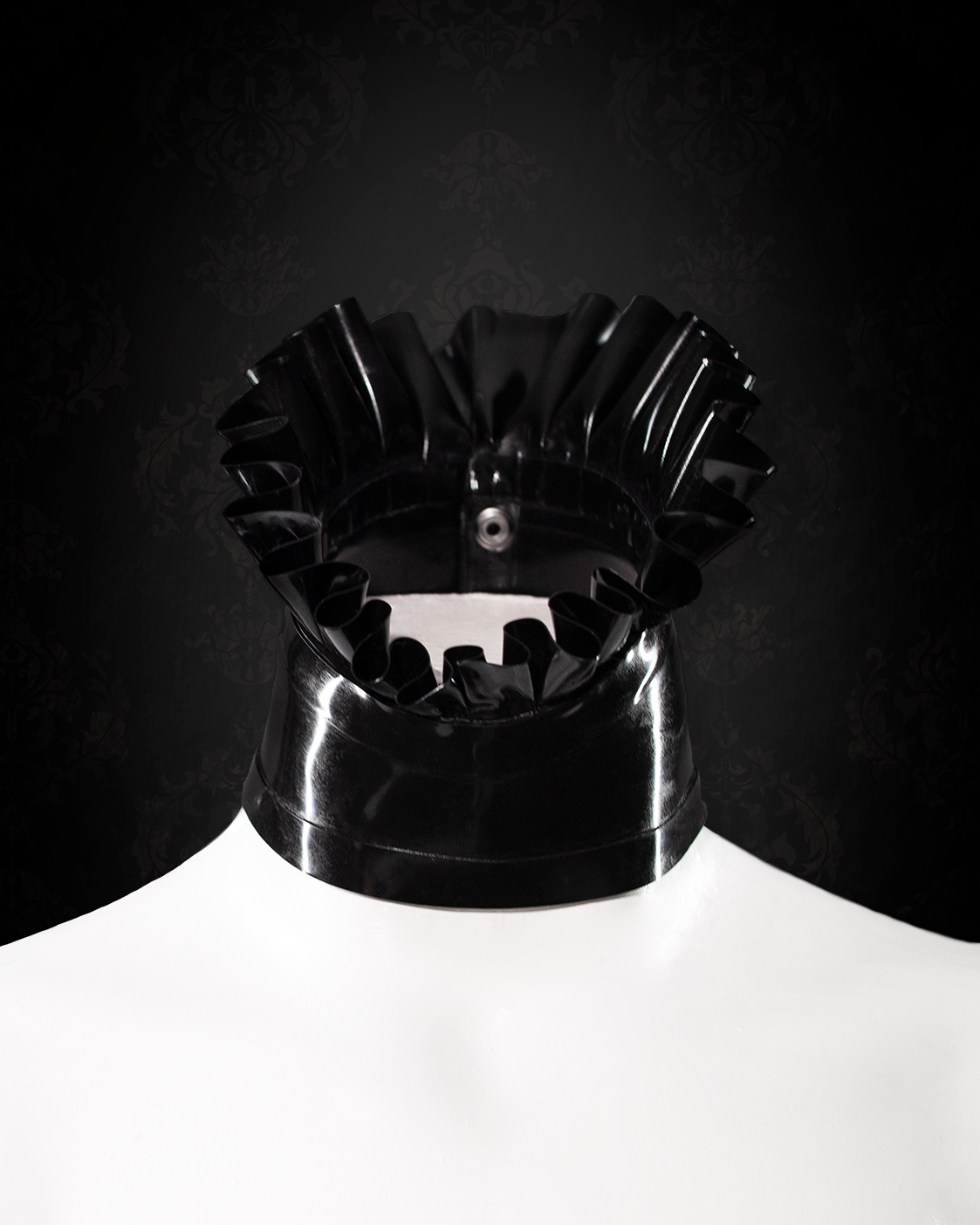 Latex Ruffle Collar